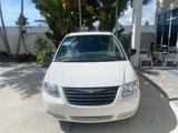 Used 2005 Chrysler Town & Country w/ Popular Equipment Group I image 3
