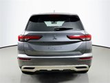 Used 2024 Mitsubishi Outlander SE image 6