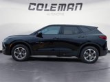 Used 2023 Chevrolet Blazer LT image 2