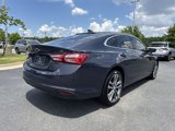 Used 2025 Chevrolet Malibu LT image 3