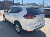 Used 2018 Nissan Rogue SV w/ Sun & Sound Touring Package image 3