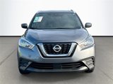 Used 2020 Nissan Kicks SV image 2