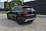 Used 2021 Chevrolet TrailBlazer LT image 3
