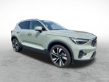 Used 2024 Volvo XC40 B5 Ultimate image 3