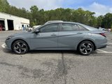 Used 2023 Hyundai Elantra SEL w/ Convenience Package image 4