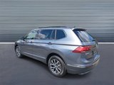 Used 2020 Volkswagen Tiguan SE w/ Panoramic Sunroof Package image 4