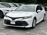 Used 2019 Toyota Camry SE image 2