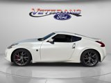 Used 2015 Nissan 370Z w/ Sport Package image 5