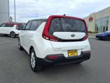 Used 2020 Kia Soul S image 2