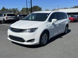 Used 2018 Chrysler Pacifica Touring Plus image 3
