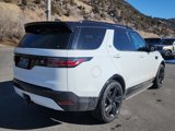 New 2025 Land Rover Discovery Dynamic SE image 3