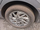 Used 2024 Hyundai Elantra SEL image 6