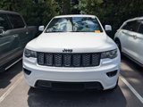 Used 2018 Jeep Grand Cherokee Altitude image 3