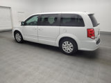 Used 2017 Dodge Grand Caravan SE w/ UConnect Hands-Free Group image 3