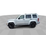 Used 2012 Jeep Liberty Limited Jet image 5