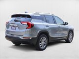 Used 2024 GMC Terrain SLT image 5