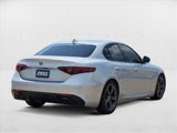 Used 2017 Alfa Romeo Giulia image 4