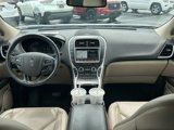 Used 2017 Lincoln MKX Reserve image 5