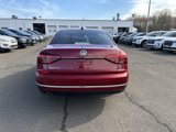 Used 2018 Volkswagen Passat 2.0T SE image 4