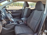Used 2021 Nissan Rogue Sport SV image 3