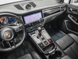 Certified 2022 Porsche Macan w/ Premium Package Plus image 4