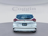 Used 2024 Nissan Kicks SV image 4