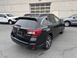 Used 2018 Subaru Outback 2.5i Limited image 3