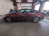 Used 2023 Nissan Altima 2.5 SV image 4