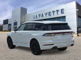 Certified 2021 Lincoln Aviator Reserve w/ Equipment Group 210A image 4