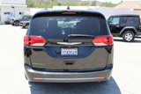 Used 2017 Chrysler Pacifica Touring-L Plus w/ Advanced Safetytec Group image 5
