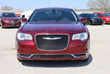 Used 2018 Chrysler 300 Touring L image 5
