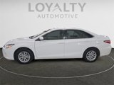 Used 2017 Toyota Camry LE image 2