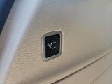 New 2024 Chrysler Pacifica Limited w/ Uconnect Theater Family Group image 6