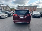 Used 2017 Chrysler Pacifica Touring-L image 4