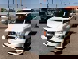 Used 2016 Dodge Grand Caravan SE w/ Quick Order Package 29E SE image 2