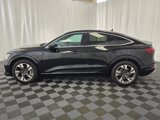 Used 2023 Audi e-tron Premium Plus w/ Premium Plus Package image 2