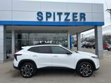 Certified 2024 Chevrolet Trax RS w/ Driver Confidence Package image 3
