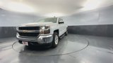 Used 2018 Chevrolet Silverado 1500 LT w/ All Star Edition image 4