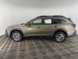 Used 2024 Subaru Outback Premium image 5