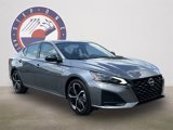 Used 2023 Nissan Altima 2.5 SR image 2