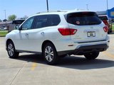 Used 2019 Nissan Pathfinder SL image 3
