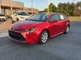 Used 2021 Toyota Corolla LE image 2