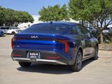 New 2025 Kia K4 LXS image 4