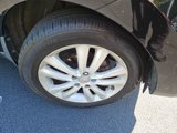 Used 2011 Hyundai Tucson Limited image 3