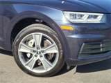Used 2020 Audi Q5 2.0T Premium Plus w/ Premium Plus Package image 3