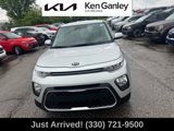 Used 2021 Kia Soul S image 2