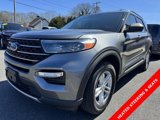 Certified 2022 Ford Explorer XLT w/ Equipment Group 202A image 3