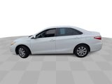 Used 2015 Toyota Camry LE image 5