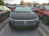 Used 2021 Volkswagen Jetta SE w/ SE Cold Weather Package image 2