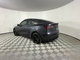 Used 2024 Tesla Model Y Long Range image 3